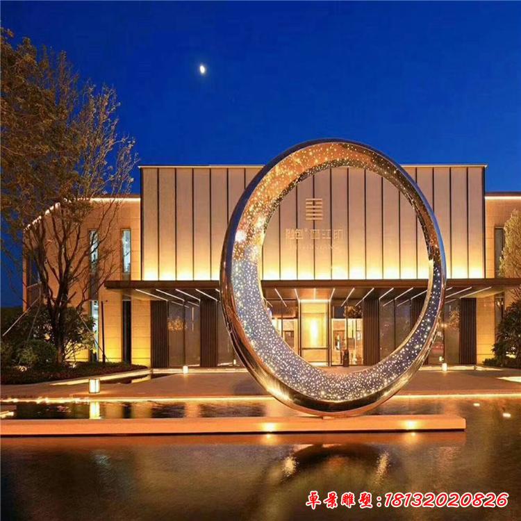 不銹鋼城市圓環(huán)雕塑