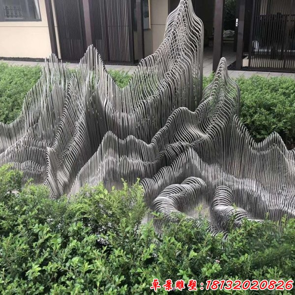 不銹鋼鏤空假山雕塑