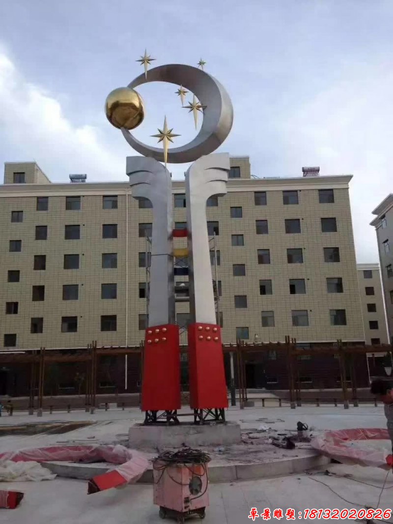 不銹鋼日月同輝雕塑 (2)