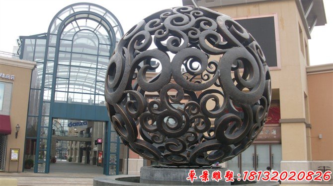 不銹鋼發(fā)光鏤空球 商場門口景觀雕塑 (2)