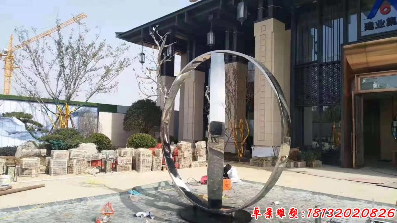 不銹鋼圓環(huán)和樹枝雕塑 (3)