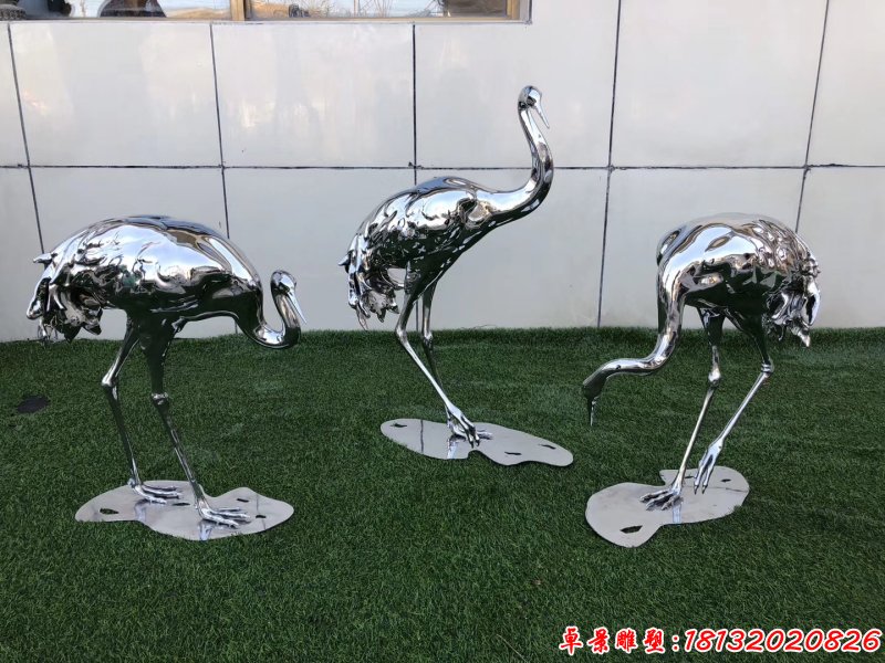 公園不銹鋼鏡面丹頂鶴雕塑（2）