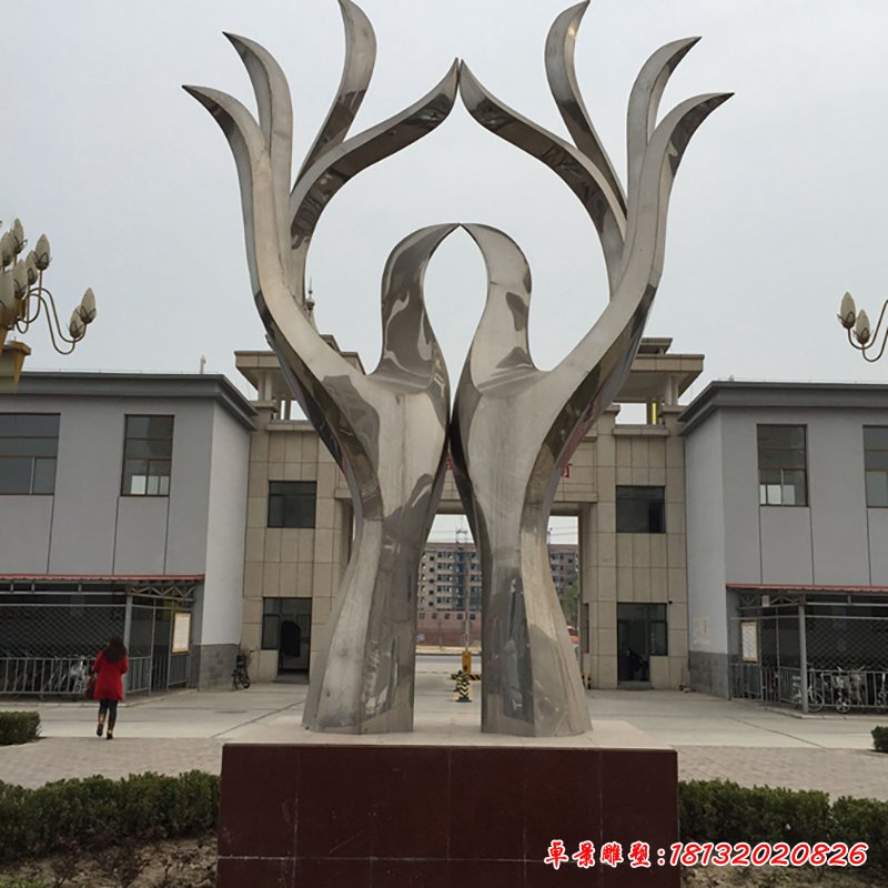 不銹鋼抽象手掌雕塑  企業(yè)景觀雕塑