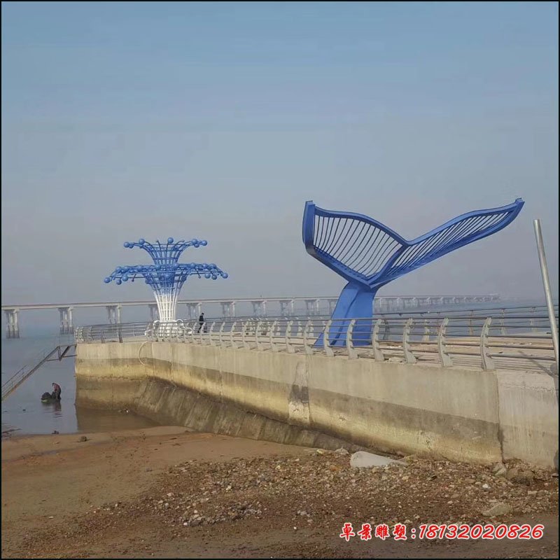 不銹鋼鏤空抽象鯨魚雕塑
