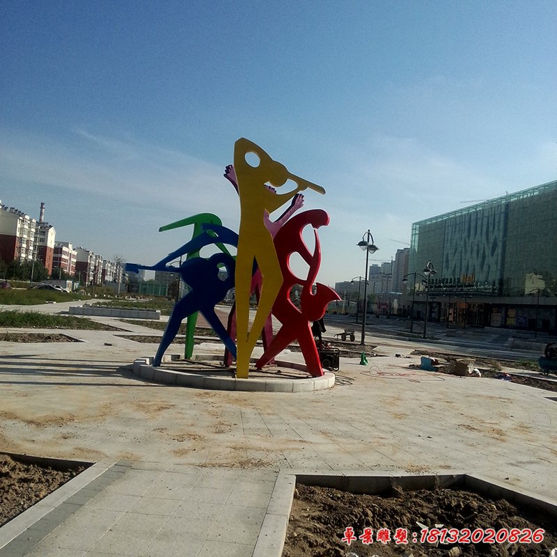 廣場(chǎng)演奏雕塑，不銹鋼抽象人物雕塑 (16)