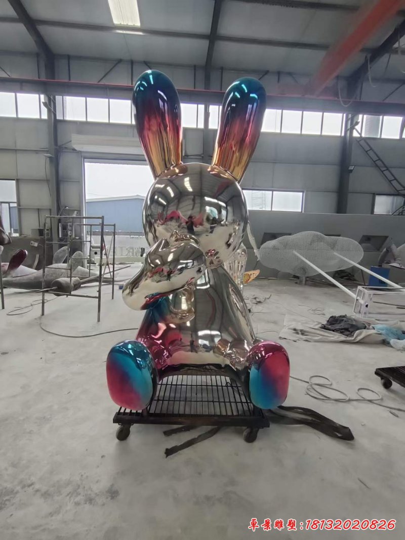 不銹鋼電鍍兔子雕塑 (2)