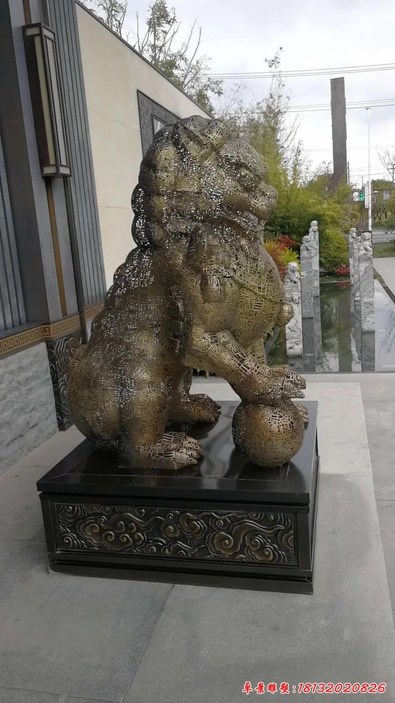 不銹鋼鏤空獅子雕塑 (1)