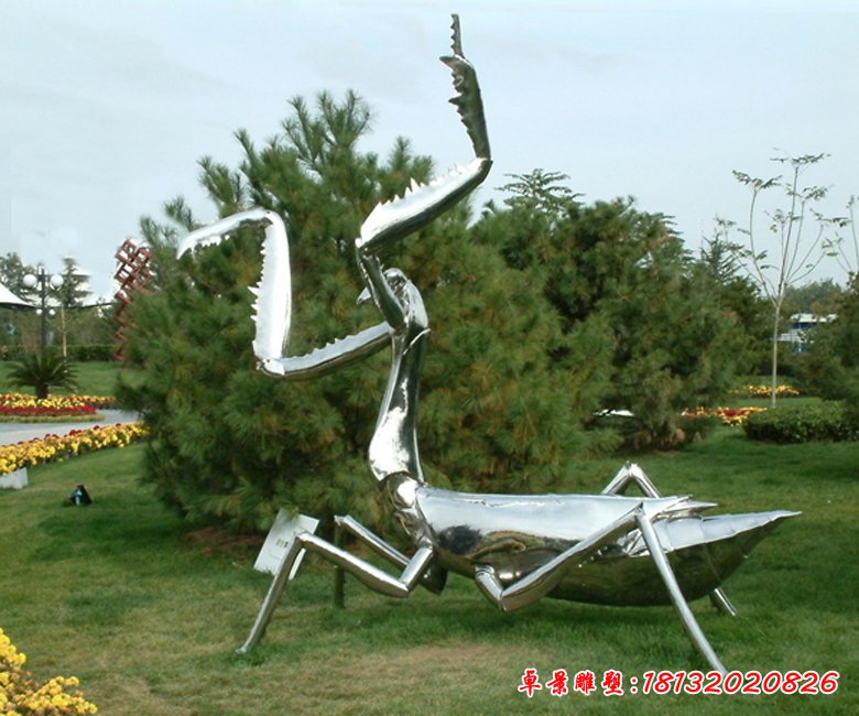 不銹鋼螳螂雕塑，公園動(dòng)物雕塑