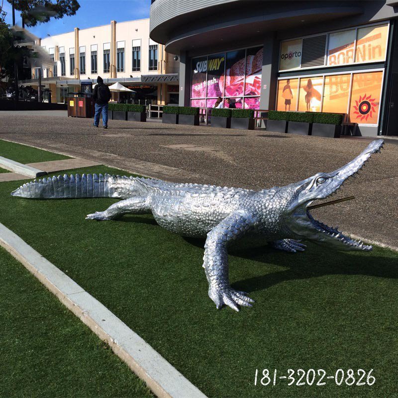 不銹鋼鱷魚公園不銹鋼動(dòng)物雕塑