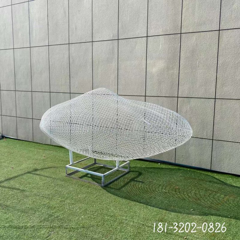 草坪鏤空云朵不銹鋼雕塑 (4)