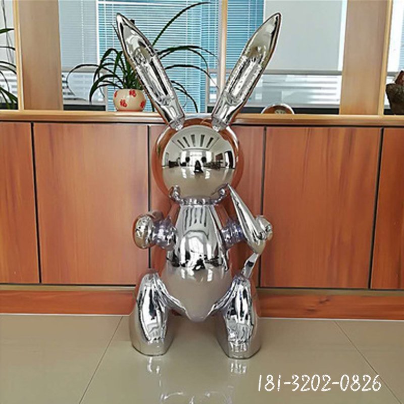 不銹鋼卡通兔子雕塑 (2)