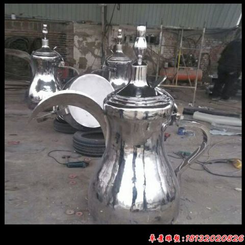 廣場(chǎng)酒壺