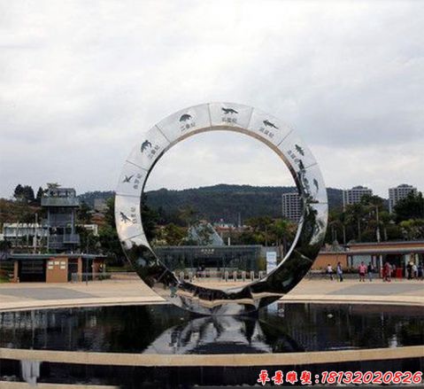 公園恐龍浮雕圓環(huán)