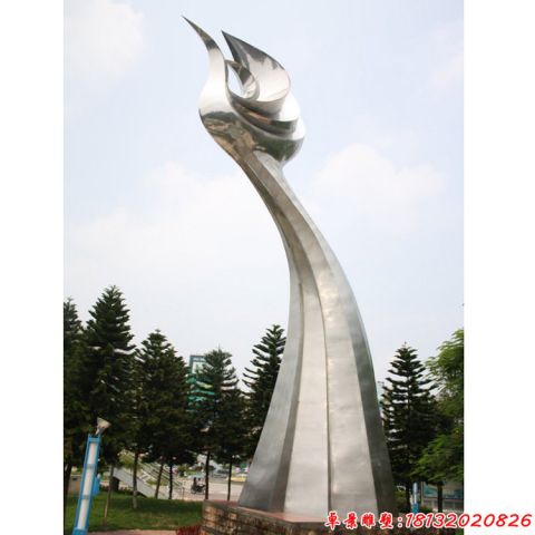 公園大型飛翔天鵝