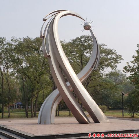 公園抽象雙鳳頂球